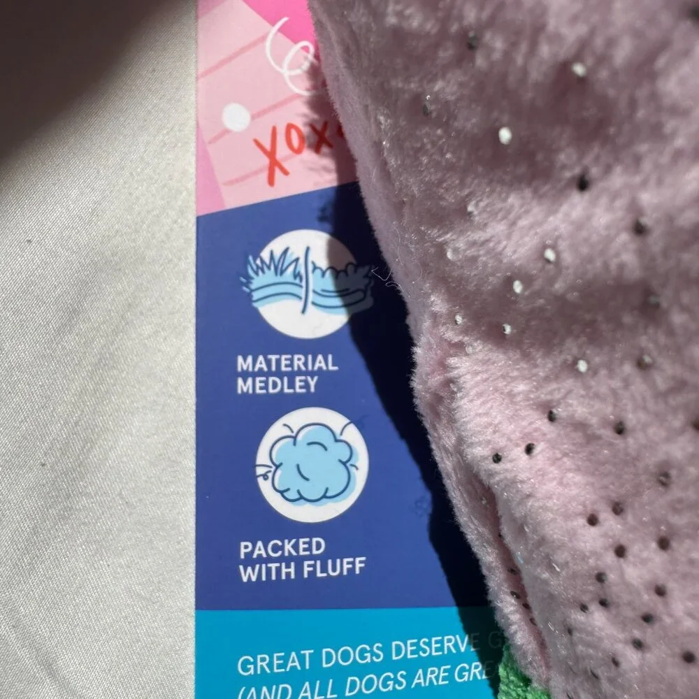 NWT BARK Boopquet of Roses Bouquet of Flowers Dog Toy, Pink & Green, M-L 20+ lbs